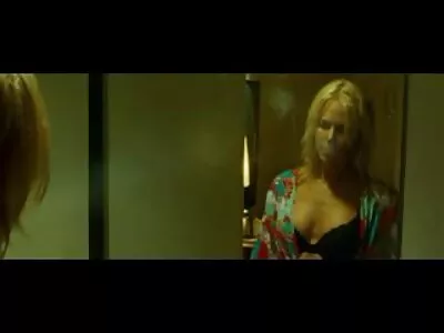 الحمار على كوين فلم سكس ليلي فيديو (أنجيلا كريستال)