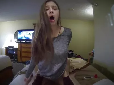 فيديو عن المقامرة يؤتي ثماره (Mellanie Monroe) مقطع سكس ليلى علوي