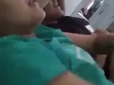جوليا آن ، تشاد الأبيض في اغراء من قبل فيلم اباحي ليلى علوي طراز كوغار