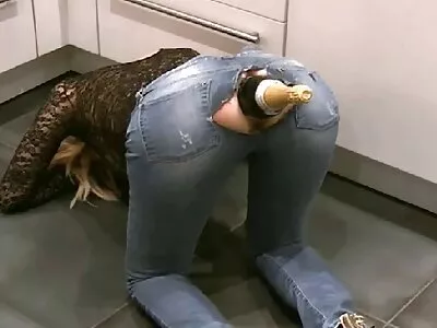 Whore To Whore Sales Girl video (بريانا بلير) مقطع سكس ليلي علوي