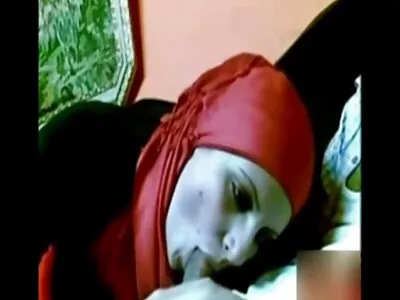 ماجي جرين وقلعة جوني في أصدقائي أمي الساخنة افلام سكس ليلى علوى