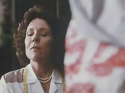تلك الكلبة اللعينة: الجزء افلام سكس الفنانه ليلى علوي الأول فيديو (جيسيكا جايمز ، جاكلين تايلور)